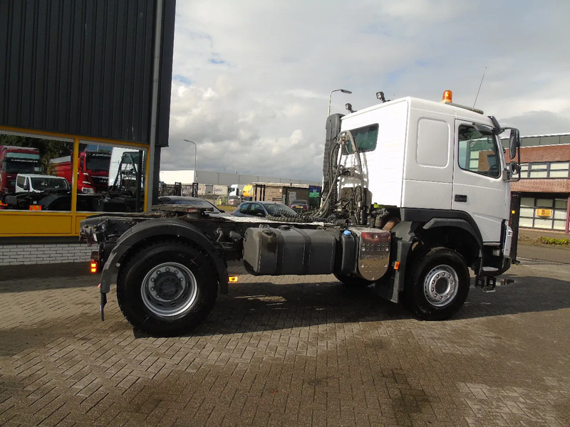 Volvo FMX 420 + 4X4 + MANUAL + EURO 5 + RETARDER + PTO - Cabeza tractora: foto 4 Volvo FMX 420 + 4X4 + MANUAL + EURO 5 + RETARDER + PTO - Cabeza tractora: foto 4