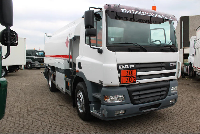 DAF CF 85.430 + PUMP/METERS + 4 COMPART / 15.000 LITER + COMPLETE SYSTEM WORKING - Cisterna camión: foto 2 DAF CF 85.430 + PUMP/METERS + 4 COMPART / 15.000 LITER + COMPLETE SYSTEM WORKING - Cisterna camión: foto 2