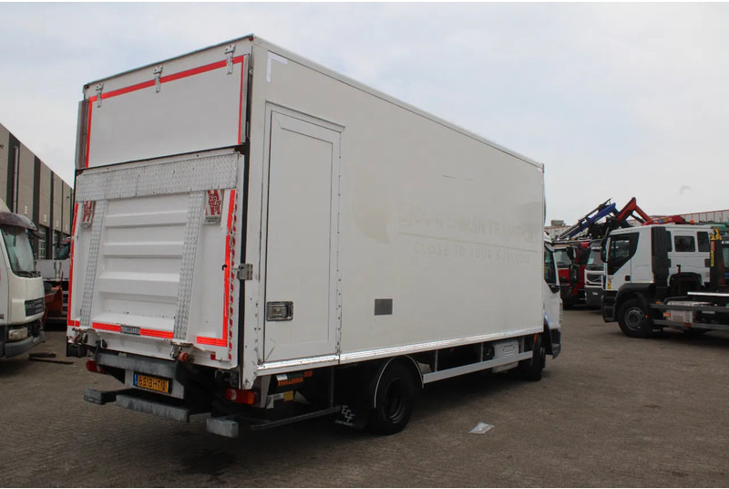 DAF LF 210 + euro 6 + lift + 12T + 3P - Camión caja cerrada: foto 4 DAF LF 210 + euro 6 + lift + 12T + 3P - Camión caja cerrada: foto 4