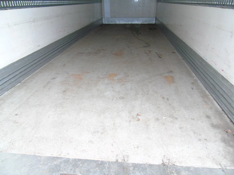 DAF LF 220 + CARRIER SUPRA 850 + 16T + EURO 6 - Frigorífico camión: foto 5 DAF LF 220 + CARRIER SUPRA 850 + 16T + EURO 6 - Frigorífico camión: foto 5