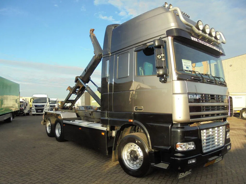 DAF XF 105.480 + 6X2 + Discounted from 16.950,- - Multibasculante camión: foto 2 DAF XF 105.480 + 6X2 + Discounted from 16.950,- - Multibasculante camión: foto 2