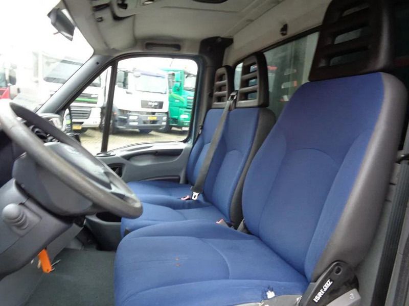 Iveco Daily 50c15 x+ Manual + Carrier + Flower transport + cooling/heating - Frigorífico furgoneta: foto 4 Iveco Daily 50c15 x+ Manual + Carrier + Flower transport + cooling/heating - Frigorífico furgoneta: foto 4