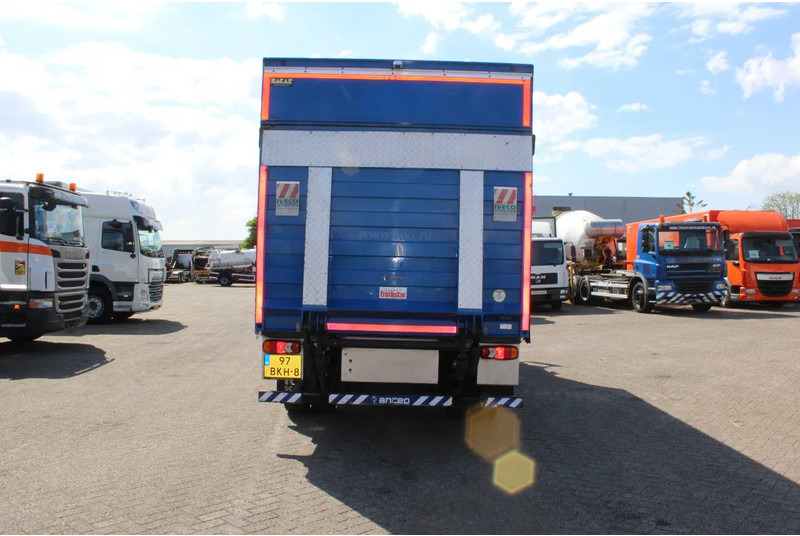 Iveco Eurocargo 120E21 + 5.20 METER + 12 T + LIFT - Camión caja cerrada: foto 5 Iveco Eurocargo 120E21 + 5.20 METER + 12 T + LIFT - Camión caja cerrada: foto 5