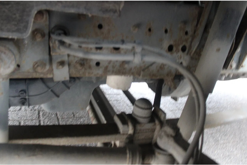 Camión caja cerrada Iveco Eurocargo 80E18 + MANUAL + EURO 5: foto 16