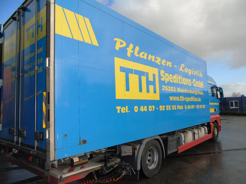 Camión caja cerrada MAN TGA 18.400 + combi + lift + euro 5 + 2.70: foto 12 Camión caja cerrada MAN TGA 18.400 + combi + lift + euro 5 + 2.70: foto 12