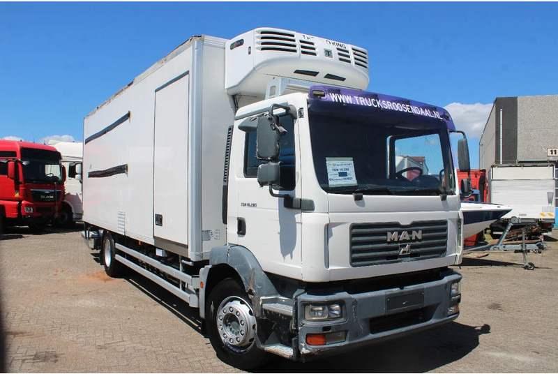 MAN TGM 18.280 + EURO 4 + LIFT + 18T - Frigorífico camión: foto 4 MAN TGM 18.280 + EURO 4 + LIFT + 18T - Frigorífico camión: foto 4