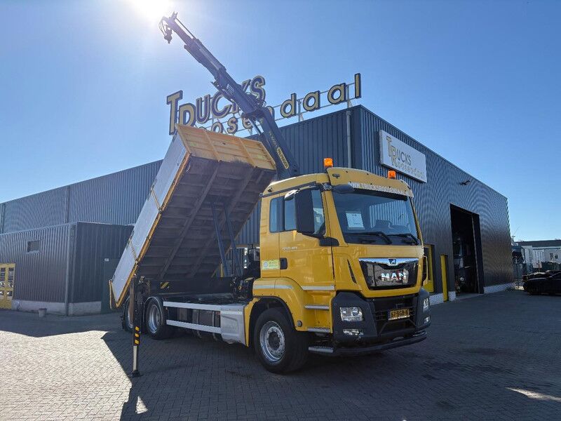 MAN TGS 26.400 + PALFINGER 16001 + TIPPER + 6X2 STEERING + EURO 6 - Volquete camión, Camión grúa: foto 1 MAN TGS 26.400 + PALFINGER 16001 + TIPPER + 6X2 STEERING + EURO 6 - Volquete camión, Camión grúa: foto 1