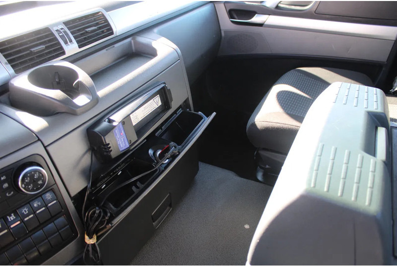Camión grúa MAN TGS 26.440 + HMF 22T/M + remote + 6x2 steering + EURO 5: foto 15