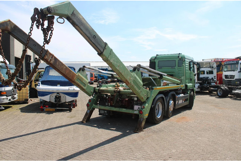MAN TGS 26.480 + EURO 5 + 6X2/4 - Portacontenedor de cadenas camión: foto 3 MAN TGS 26.480 + EURO 5 + 6X2/4 - Portacontenedor de cadenas camión: foto 3