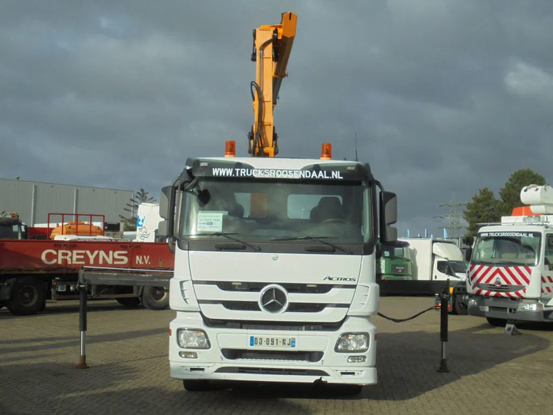 Mercedes-Benz Actros 1846 + Euro 5 + EFFER 250 Crane + REMOTE - Camión grúa: foto 2 Mercedes-Benz Actros 1846 + Euro 5 + EFFER 250 Crane + REMOTE - Camión grúa: foto 2
