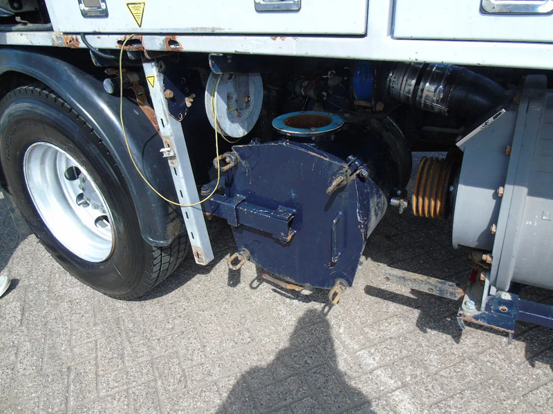 Limpieza de alcantarillado Mercedes-Benz Atego 1923 + 8.800 liter INOX + complete pump/tipper/functional + EURO 2: foto 6