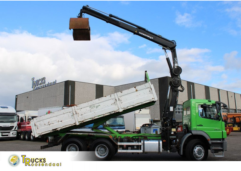 Mercedes-Benz Axor 2633 + TIPPER + HIAB 144 + REMOTE + MANUAL + 6x4 - Volquete camión, Camión grúa: foto 1 Mercedes-Benz Axor 2633 + TIPPER + HIAB 144 + REMOTE + MANUAL + 6x4 - Volquete camión, Camión grúa: foto 1