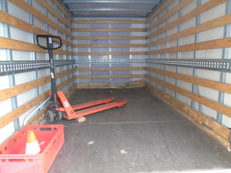 Mercedes-Benz Sprinter 314 + lift - Furgoneta: foto 4 Mercedes-Benz Sprinter 314 + lift - Furgoneta: foto 4