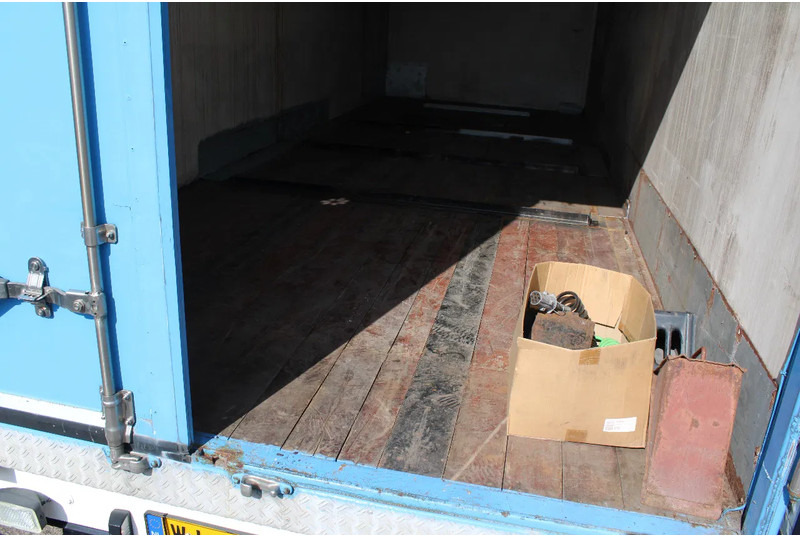 Pacton 2X AXLE + NICE TRAILER - Caja cerrada remolque: foto 5 Pacton 2X AXLE + NICE TRAILER - Caja cerrada remolque: foto 5