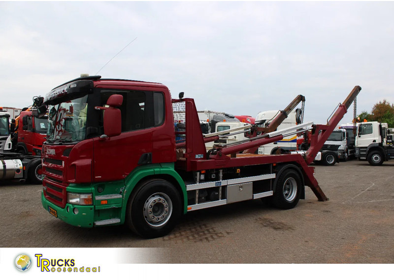 Scania P 270 + PERFECT CONDITION + PTO - Portacontenedor de cadenas camión: foto 1 Scania P 270 + PERFECT CONDITION + PTO - Portacontenedor de cadenas camión: foto 1