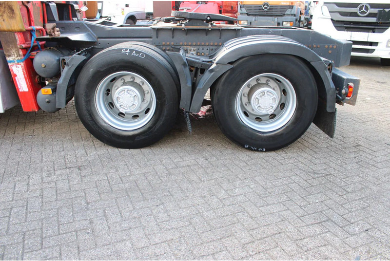 Camión grúa Volvo FH 16.540 + 6x4 EURO 5 + palfinger epsilon 30t/m + MANUAL: foto 10