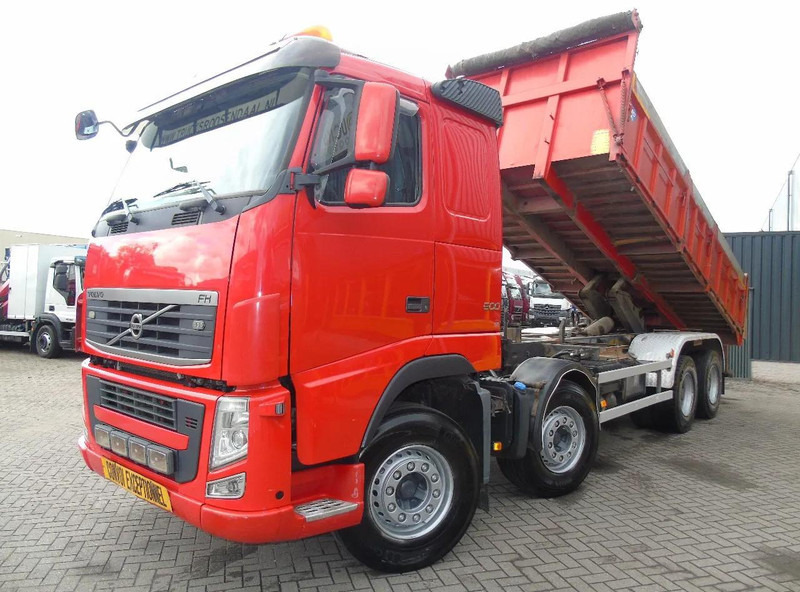 Volvo FH 500 + 8X4 + SPRING + EURO 5 + RETARDER - Volquete camión: foto 2 Volvo FH 500 + 8X4 + SPRING + EURO 5 + RETARDER - Volquete camión: foto 2
