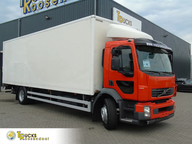 Volvo FL 260 + 18T + LIFT - Camión caja cerrada: foto 1 Volvo FL 260 + 18T + LIFT - Camión caja cerrada: foto 1