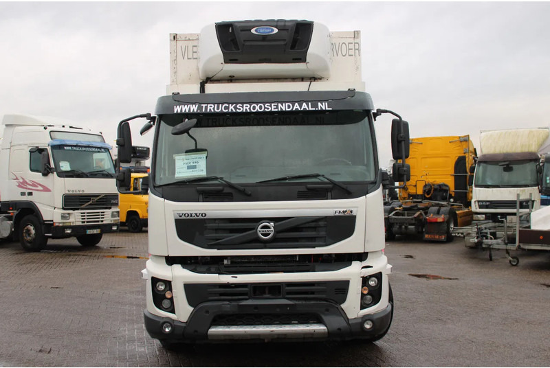 Volvo FMX 370 + EURO 5 + CARRIER + meat + 6x2 + atp - Frigorífico camión: foto 3 Volvo FMX 370 + EURO 5 + CARRIER + meat + 6x2 + atp - Frigorífico camión: foto 3