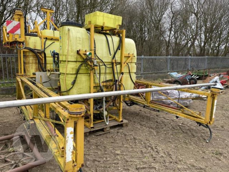 Dubex 1200l - Pulverizador suspendido: foto 4 Dubex 1200l - Pulverizador suspendido: foto 4