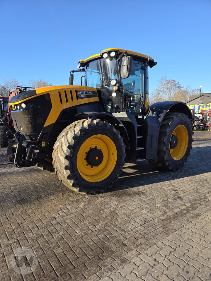 JCB FasTrac 8330 - Tractor: foto 2 JCB FasTrac 8330 - Tractor: foto 2
