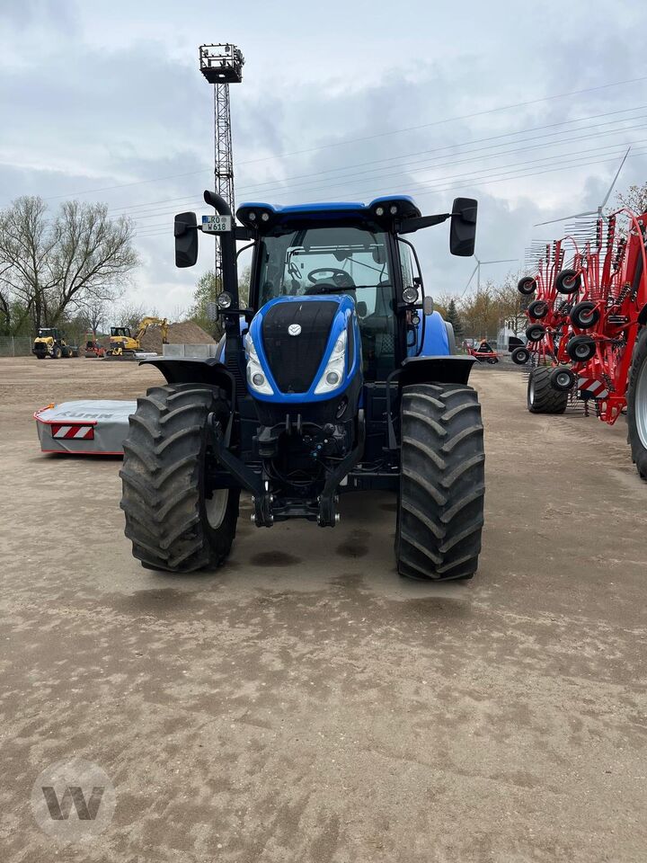 New Holland T 6.180 AC - Tractor: foto 4 New Holland T 6.180 AC - Tractor: foto 4