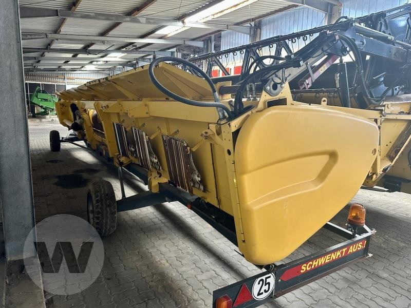 New Holland VARIFEED 35V - Cabezal de grano: foto 3 New Holland VARIFEED 35V - Cabezal de grano: foto 3