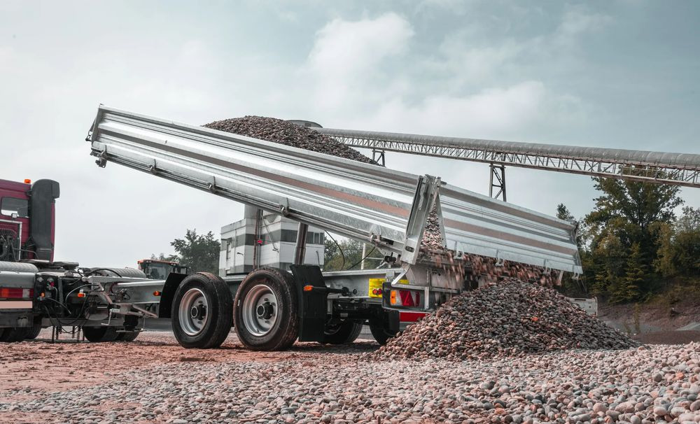 Humbaur Wywrotka 3-Stronna , Różne DMC i Długości, Ocynk, Najazdy jako opcja - Volquete remolque: foto 2 Humbaur Wywrotka 3-Stronna , Różne DMC i Długości, Ocynk, Najazdy jako opcja - Volquete remolque: foto 2