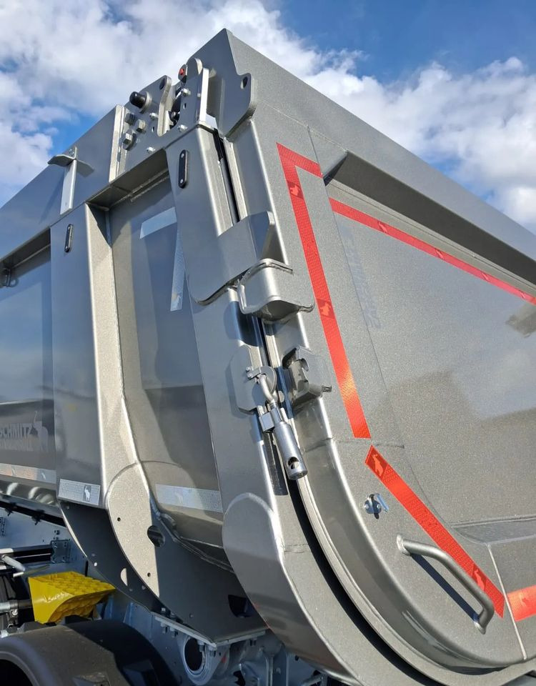 Volquete semirremolque nuevo Schmitz Cargobull Wywrotka stalowa 25m3, Klapa zewnętrzna: foto 14