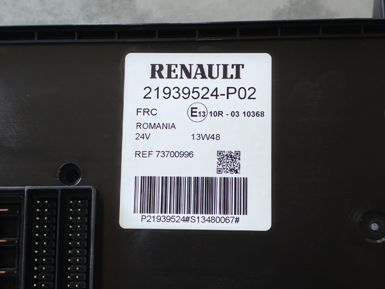 RENAULT RANGE T / FUSE BOX / 21939524 P02 - Fusible: foto 4 RENAULT RANGE T / FUSE BOX / 21939524 P02 - Fusible: foto 4