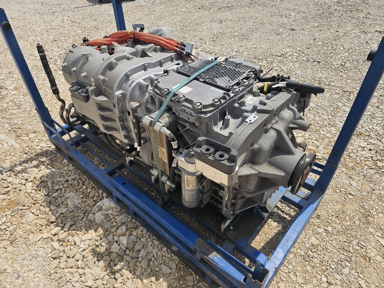 VOLVO ELECTRIC ENGINE / NEM3 / EPT2412 / FH FM ELECTRIC - Motor: foto 4 VOLVO ELECTRIC ENGINE / NEM3 / EPT2412 / FH FM ELECTRIC - Motor: foto 4