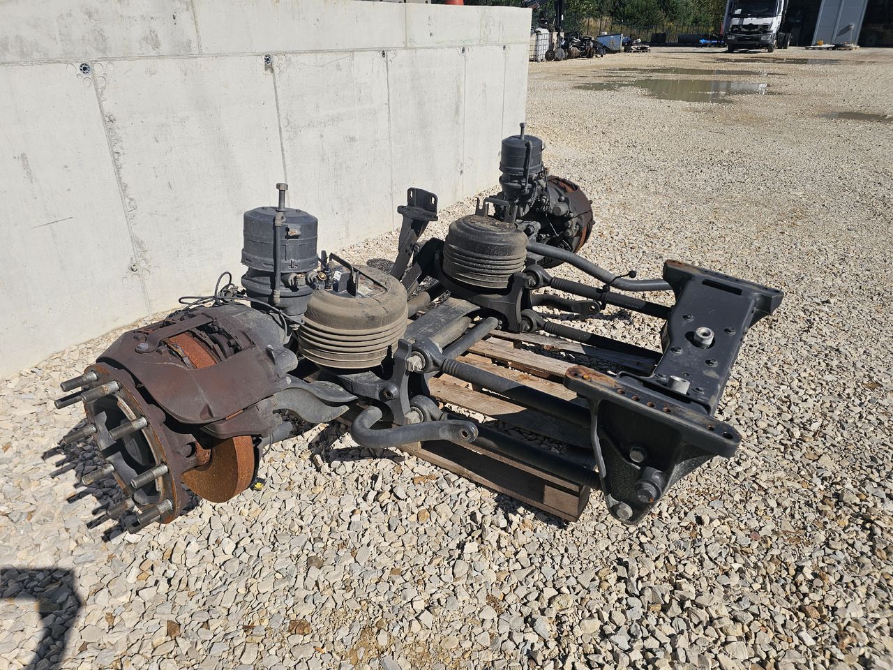 VOLVO FH5 FM5 / FRONT AIR SUNSPENSION - Eje delantero: foto 3 VOLVO FH5 FM5 / FRONT AIR SUNSPENSION - Eje delantero: foto 3