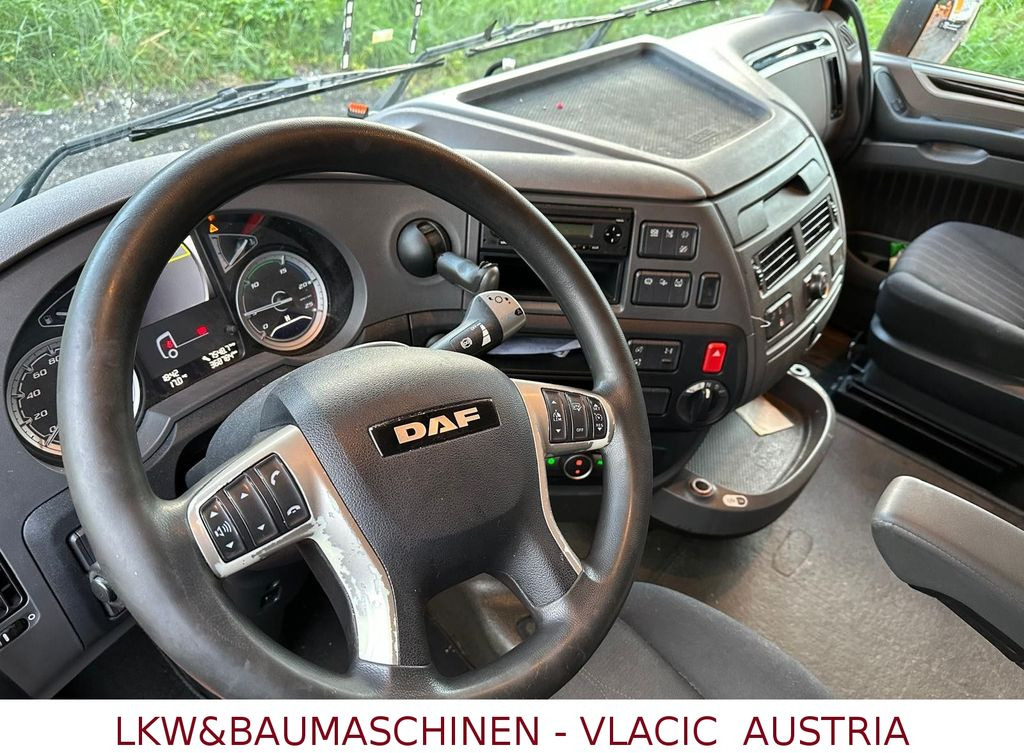 DAF XF 450 FT SSC - ADR AT-FL-EX - Cabeza tractora: foto 4 DAF XF 450 FT SSC - ADR AT-FL-EX - Cabeza tractora: foto 4