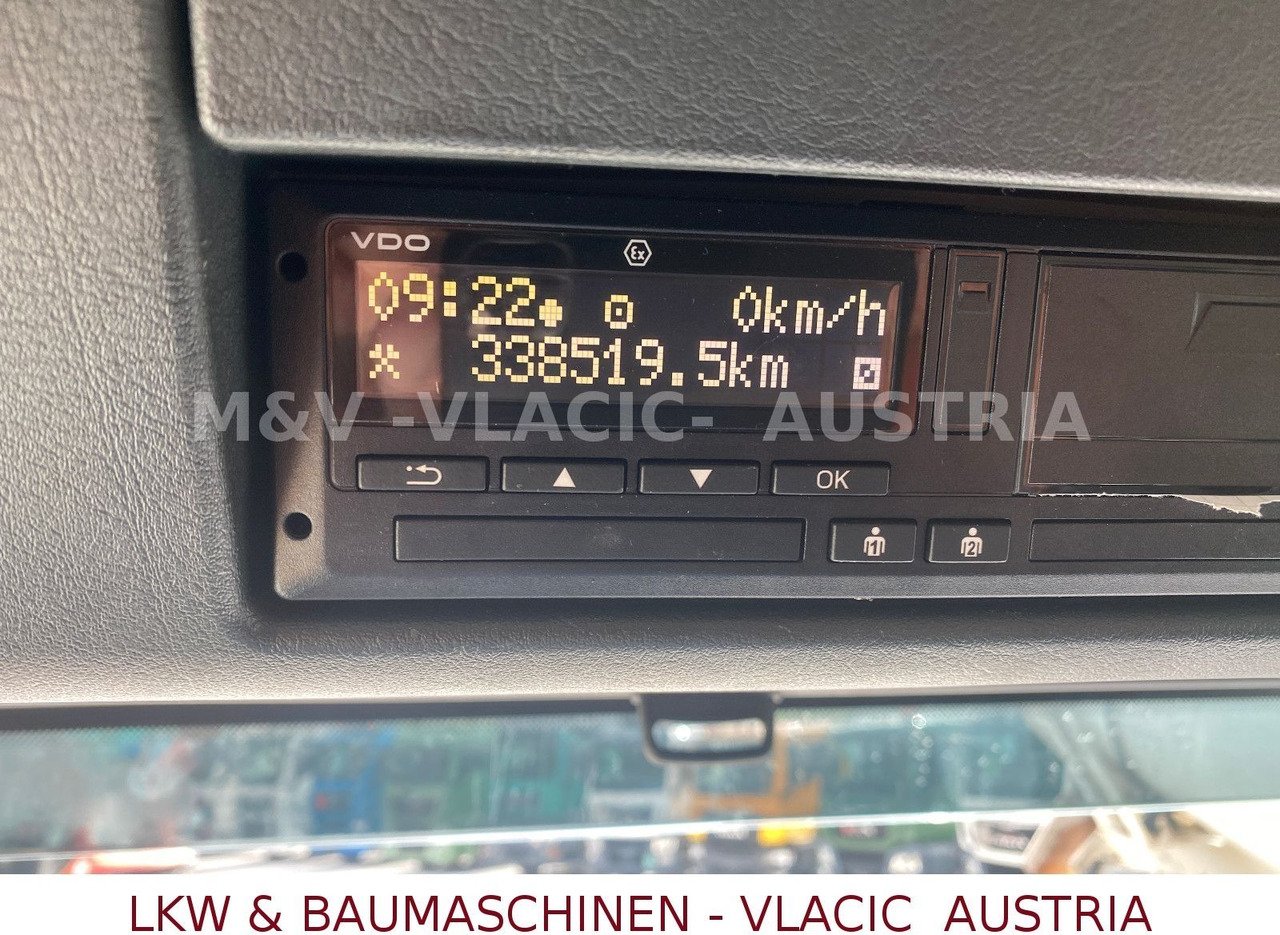 MAN 18.320 Kühlkoffer mit Fleischgehänge - Frigorífico camión: foto 3 MAN 18.320 Kühlkoffer mit Fleischgehänge - Frigorífico camión: foto 3