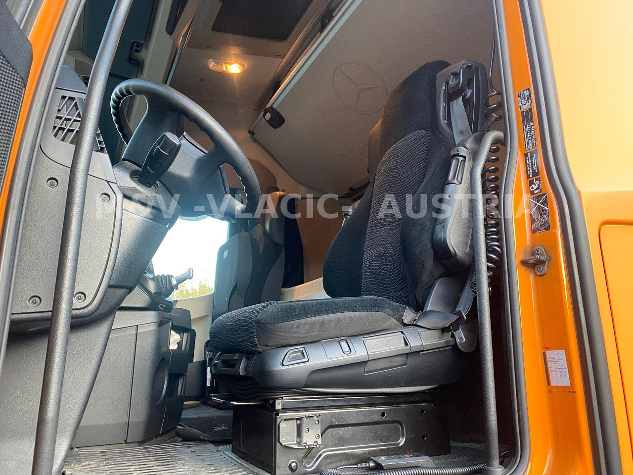 Mercedes-Benz 2542 - Portacontenedore/ Intercambiable camión: foto 4 Mercedes-Benz 2542 - Portacontenedore/ Intercambiable camión: foto 4