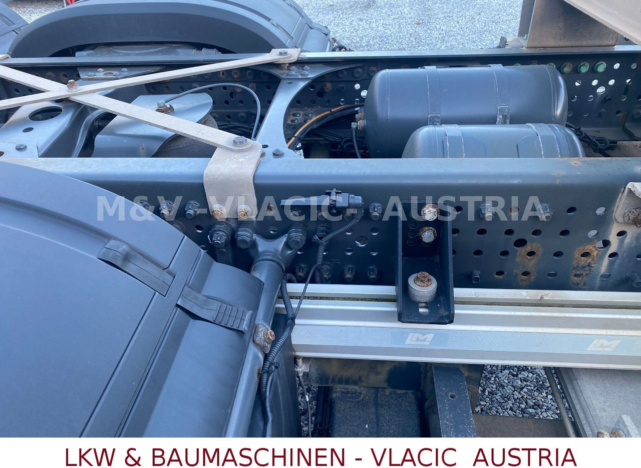 Leasing financiero de  Mercedes-Benz Actros 2545 leasing Mercedes-Benz Actros 2545: foto 24