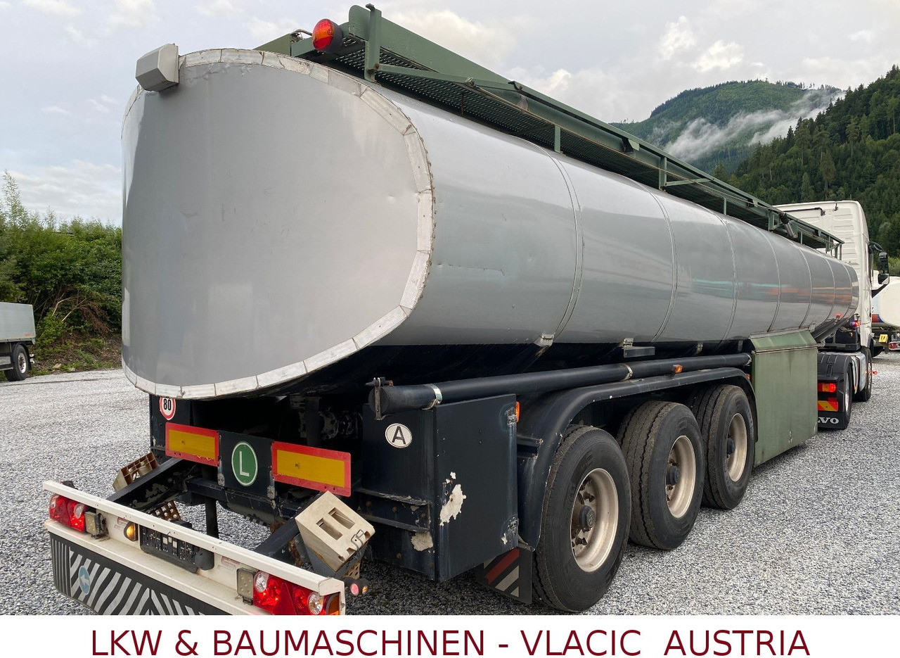 Schwarzmüller Tank für Öl transport - Cisterna semirremolque: foto 3 Schwarzmüller Tank für Öl transport - Cisterna semirremolque: foto 3