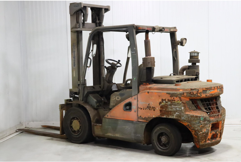 Doosan D50C-7 - Carretilla elevadora diésel: foto 4 Doosan D50C-7 - Carretilla elevadora diésel: foto 4