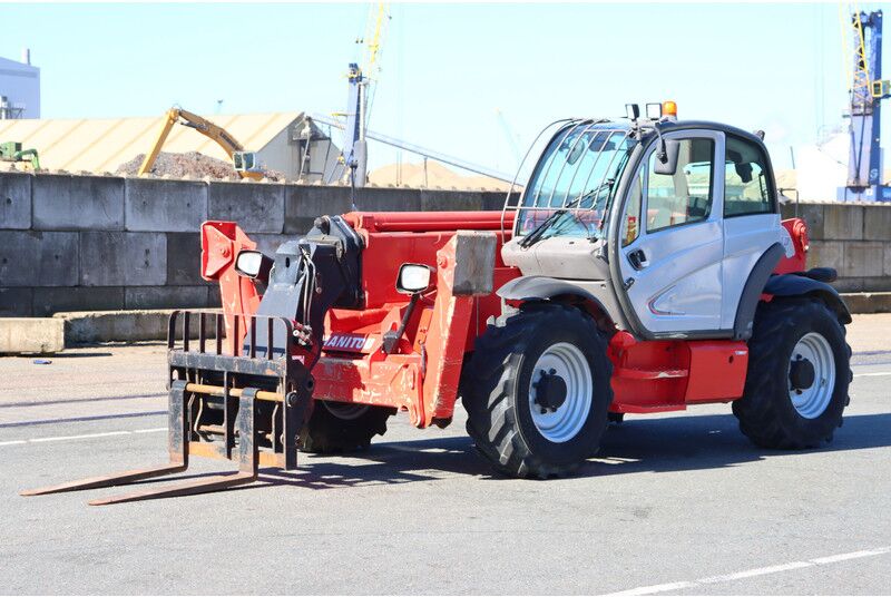 Manitou MT1440 - Manipulador telescópico: foto 4 Manitou MT1440 - Manipulador telescópico: foto 4