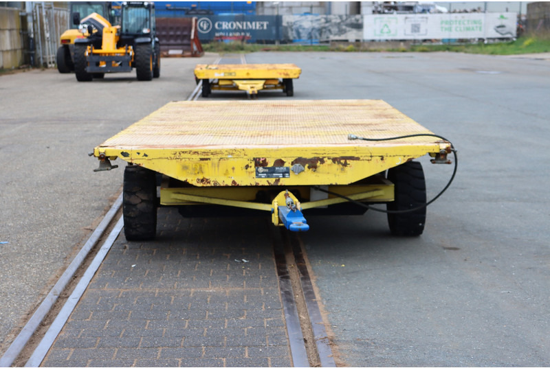 Miloco trailer 20ft container chassis - Maquinaria de construcción: foto 3 Miloco trailer 20ft container chassis - Maquinaria de construcción: foto 3