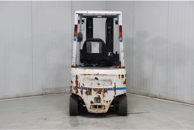 Carretilla elevadora eléctrica TCM FB20-E1: foto 6