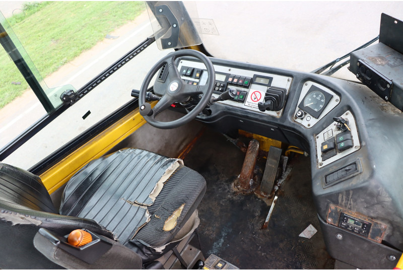 Terberg BC182 - Tractor industrial: foto 2 Terberg BC182 - Tractor industrial: foto 2