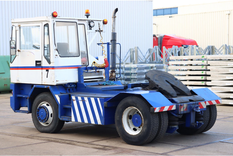 Terberg TRT89 - Tractor industrial: foto 5 Terberg TRT89 - Tractor industrial: foto 5