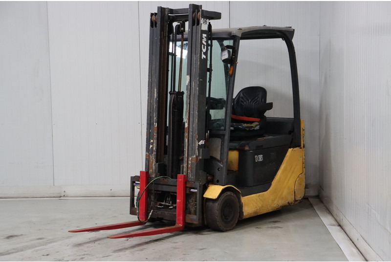 UniCarriers AG2N1L16Q - Carretilla elevadora eléctrica: foto 4 UniCarriers AG2N1L16Q - Carretilla elevadora eléctrica: foto 4