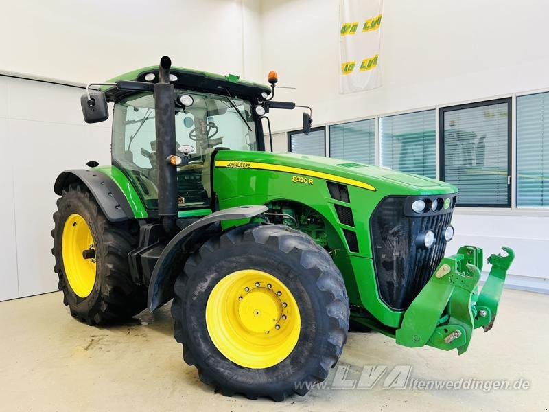 John Deere 8320R - Tractor: foto 2 John Deere 8320R - Tractor: foto 2
