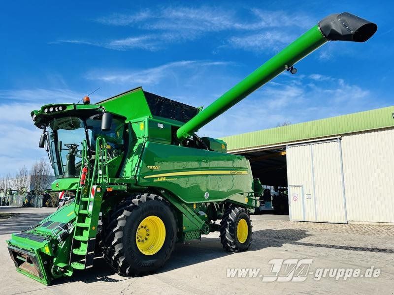 John Deere T550 - Cosechadora de granos: foto 1 John Deere T550 - Cosechadora de granos: foto 1