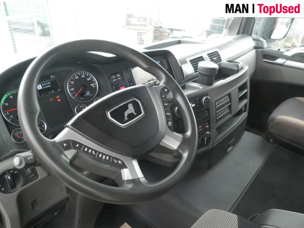 MAN TGS 28.500 6X4-4 BL - Camión forestal: foto 3 MAN TGS 28.500 6X4-4 BL - Camión forestal: foto 3