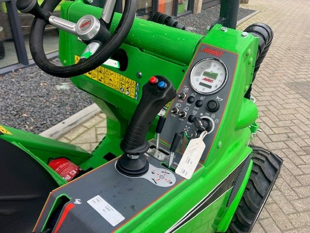 AVANT 423 TDL loader - Cargadora articulada: foto 4 AVANT 423 TDL loader - Cargadora articulada: foto 4