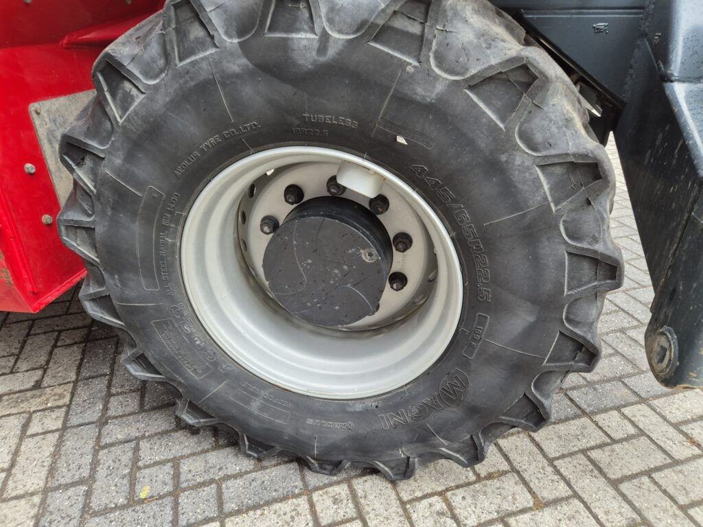 Manipulador telescópico MAGNI RTH 5.21 – D/D: foto 7 Manipulador telescópico MAGNI RTH 5.21 – D/D: foto 7