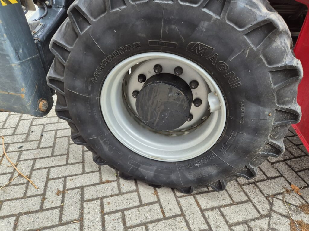 Manipulador telescópico MAGNI RTH 5.21 – D/D: foto 11 Manipulador telescópico MAGNI RTH 5.21 – D/D: foto 11